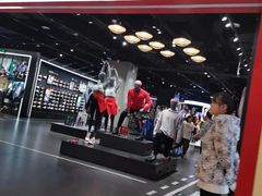 -李宁(苏州中心店)