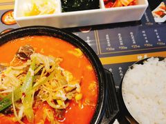-正苑26年海鲜烤肉•牛尾汤汤饭(东港店)