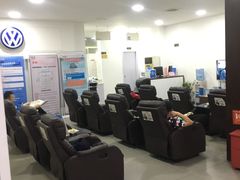 -广东君乐一汽大众4S店(机场路店)