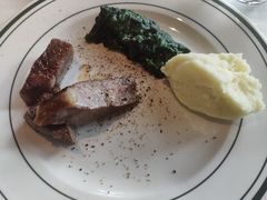 -Wolfgang’s Steakhouse 沃夫冈牛排馆(上海白玉兰广场店)