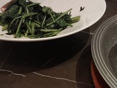 -海派悦庭·海胆烧麦·新融合菜(凯德广场店)