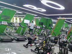 -宝德龙游泳健身