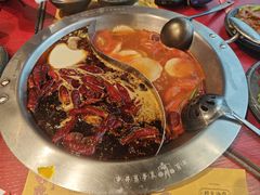 -谭鸭血老火锅(万象九宜城店)