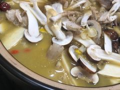 -菌之家·专业纯野生菌火锅·特色炒菌