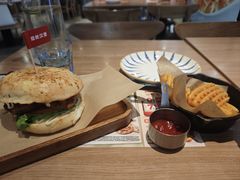 -必胜客(龙泉万达店)