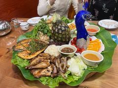 -沐毫傣泐云南菜孔雀宴•手抓饭傣味烧烤(曼听公园店)
