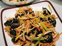 -山里俏·地标皖南菜·屯溪臭鳜鱼(北城万达店)