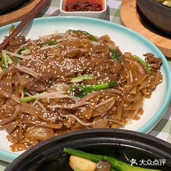 锅气·广州啫啫煲(宝山日月光店)