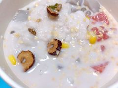 -津椰本·海南正宗椰奶清补凉(店一店)