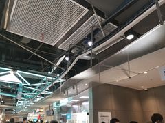 -盒马鲜生(财富中心店)