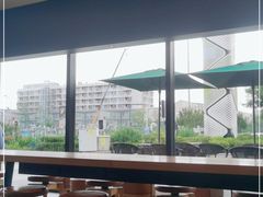 -星巴克(大连甘井子万达分店)