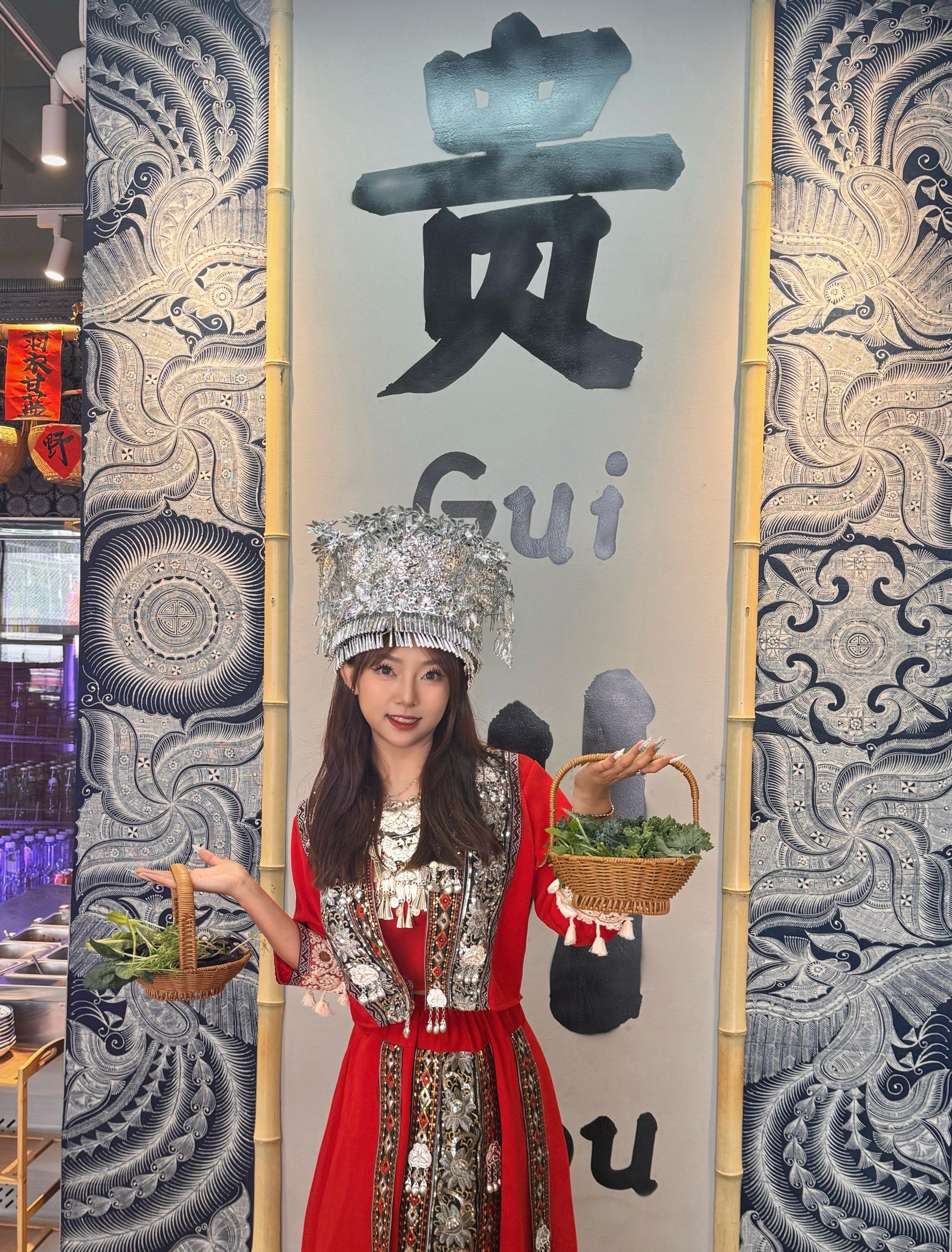 n体验一日王奋斗的苗族在逃公主吧95
-
当新鲜现切的秦川黄