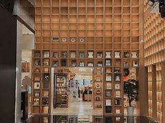-上海书城(福州路店)