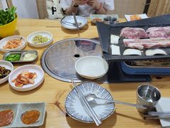 -24 新村雪浓汤(长白山烤肉店)