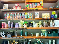 -星巴克(武汉江夏中百广场店)