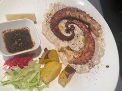 -Efes Turkish & Mediterranean Cuisine 艾菲斯餐厅(陆家嘴店)