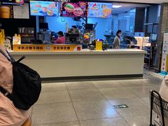 -麦当劳(火车北站餐厅)