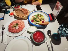 -俄士厨房(五棵松华熙LIVE店)