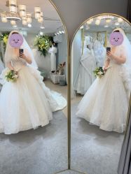 -衣贝姿婚纱礼服馆