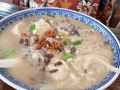 -亚忠小吃店(曾厝垵店)