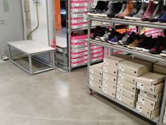 -上品折扣(回龙观店)