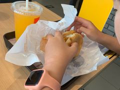 -麦当劳(三亚凤凰机场店)