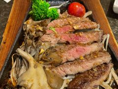 铁板蒜香和牛配舞茸-将太无二·北美传奇寿司(荟聚购物中心西红门店)