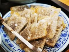 老北京炸灌肠-门框胡同百年卤煮(新街口店)