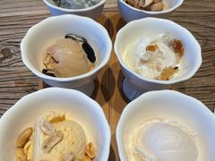 自制冰淇淋-Vanilla Specialty Coffee(八大关店)