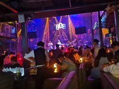 -808 LiveHouse