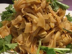 -肘子酥·天津菜·特色捞面(德云社店)