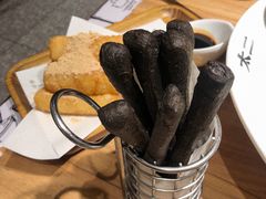 蘸汤吃的黑油条-太二酸菜鱼(福州泰禾店)