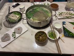-龙记斑鱼火锅鲜切牛肉自助(红山路店)