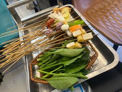 -牛串门串串香(东直门簋街总店)