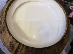 -椰爺爺·椰子冻砵仔糕