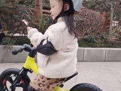 -八爪矩阵极限运动馆·儿童平衡车·感统训练(南海子公园校区)