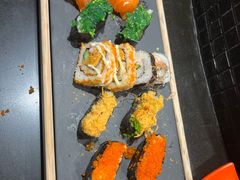 -四海一家自助餐(益田假日广场店)