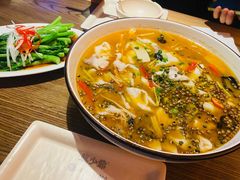 -龙少爷碳火干锅(环球中心店)