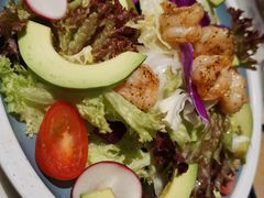 牛油果大虾沙拉-JUKEBOX玖部音乐餐厅(华侨城店)