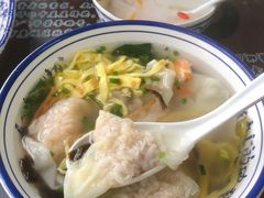鲜肉馄饨-长人馄饨铺(解放街店)