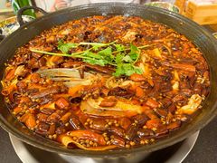 -鸿顺老铁锅美蛙鱼府(解放碑店)