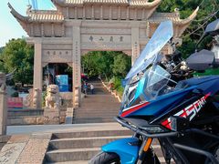 -灵岩山风景区