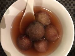 -君来湖滨饭店·玫瑰园
