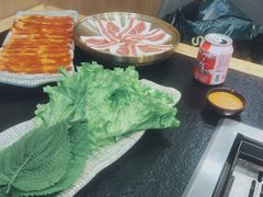 -臻牛烤肉