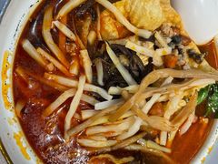 -丽丽三鲜螺蛳粉(田林路店)