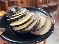 -果松木炭酸菜铜火锅·外婆参鸡汤