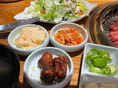 -小花花炭火烤肉·十五年延吉风味(左家庄店)