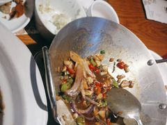 -黄泥岗·地道湖北菜(奥特莱斯店)