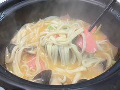 -一家人剪刀面(海伦国际店)