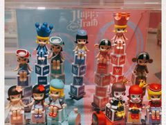 -泡泡玛特POPMART(国金街店)